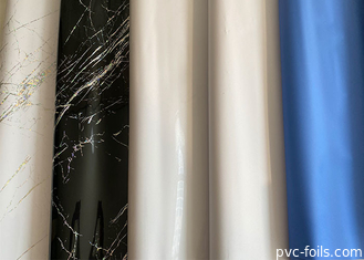 Hoogglanzende 0,18 mm PVC-meubelfolierollen voor interieurdecoratie
