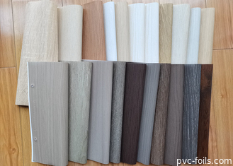 Hoogwaardige houtgraan-effect PVC-laminatiefilm voor deurprofielen