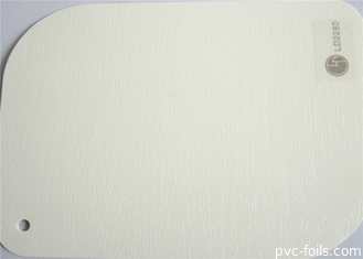 De witte Eiken Oppervlakte van de de Korrelfolie van Houtpvc Houten paste 900mm 1200mm aan