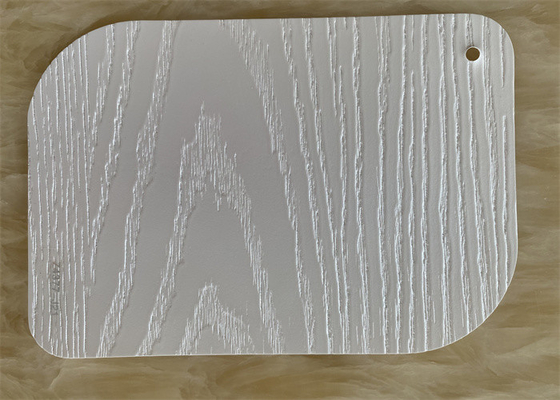 De witte Houten In reliëf gemaakte Decoratieve Film van pvc voor de Keukendeuren van de Membraanpers