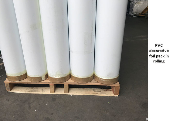 Hoogglanzende 0,18 mm PVC-meubelfolierollen voor interieurdecoratie