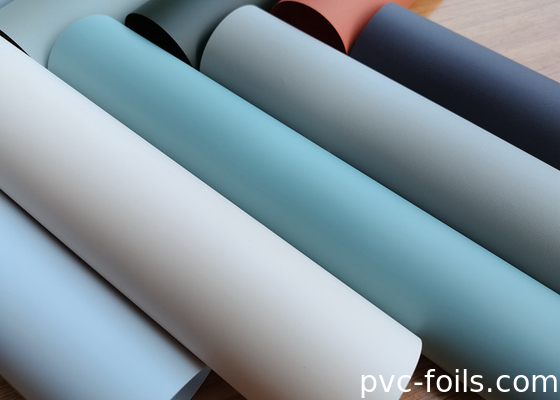 Vergallingsbestendige PVC-decoratieve film voor WPC-profielverpakkingsfilm