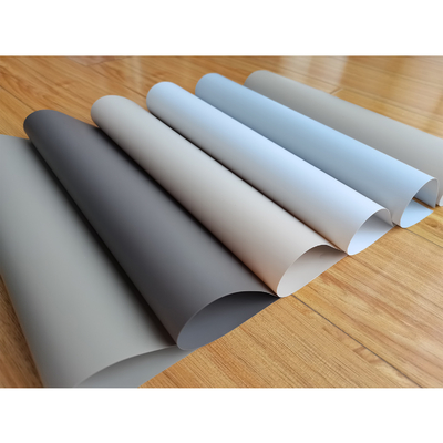 Grijze zelfklevende PVC-film voor de deur van de kast - gemakkelijk af te schillen en te plakken vinylfilm